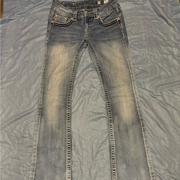 Miss me jeans size 27 inseam 34. These have a great look. - Picture 4 of 4